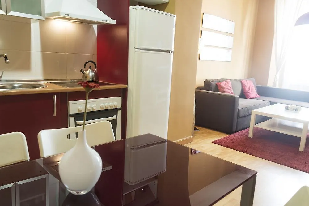 Living4Malaga Boutique Apartments ספרד