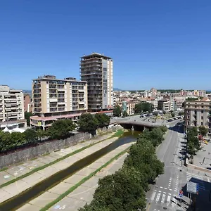 https://apartment-rentals-girona-carme-19.catalonia-hotels.com