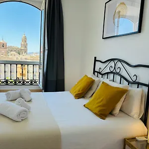 https://apartamentos-alcazaba.1costadelsol.com