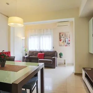 https://aparteasy-sant-antoni-family-apt.catalonia-hotels.com